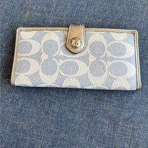Coach Silver and Cream Signature Wallet